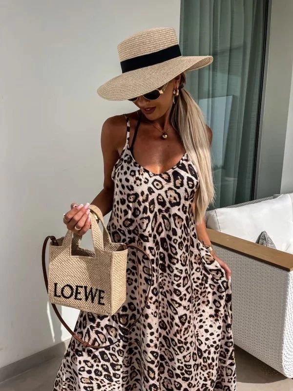 Süprem Kumaş Leopr Desen Elbise ** ÖN SİPARİŞTEDİR 16 TEMMUZ KARGO ÇIKIŞLIDIR**