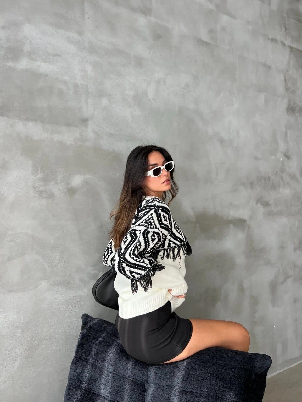 Triko Etnik Desen Kazak