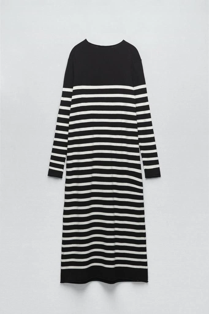 Uzun Çizgili Triko Elbise