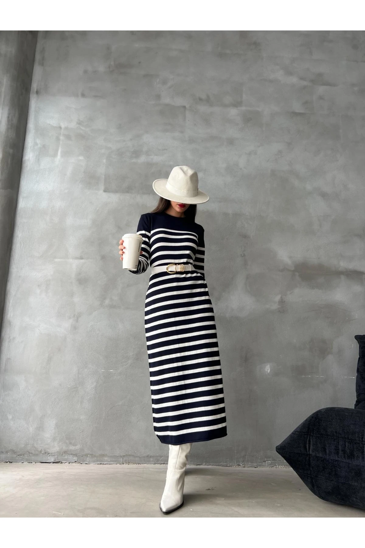 Uzun Çizgili Triko Elbise
