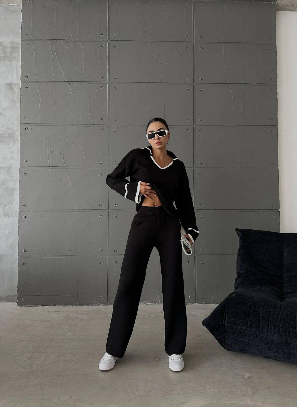 V Yaka Biyeli Triko Takım