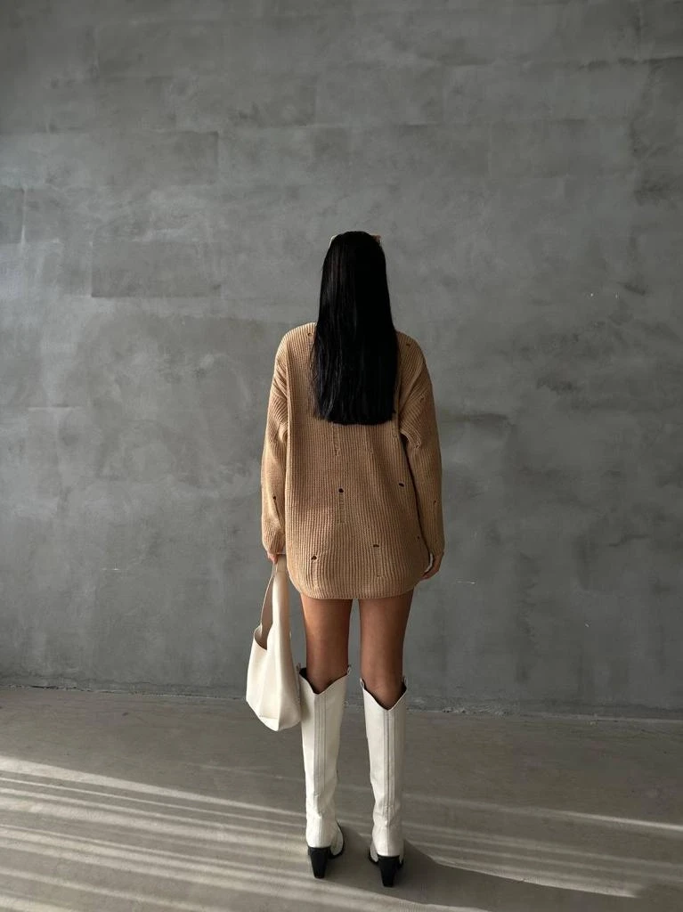 V-Yaka Rahat Kalıp Triko Kazak