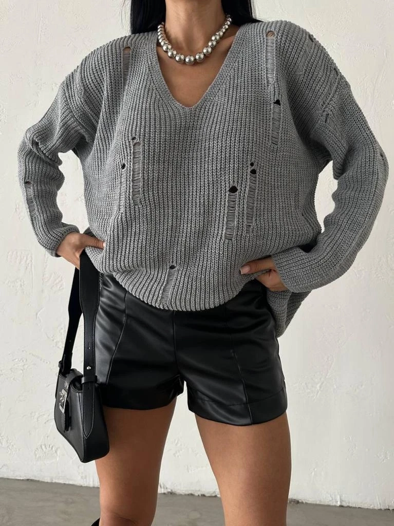 V-Yaka Rahat Kalıp Triko Kazak