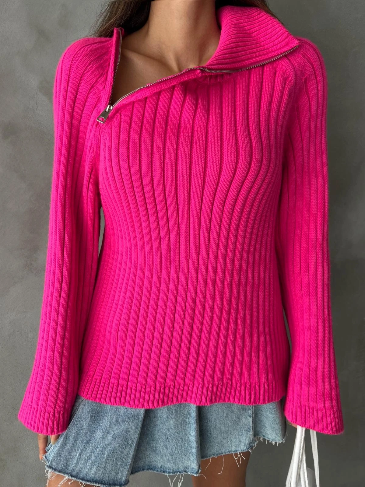 Yakasi Fermuarli Triko Kazak