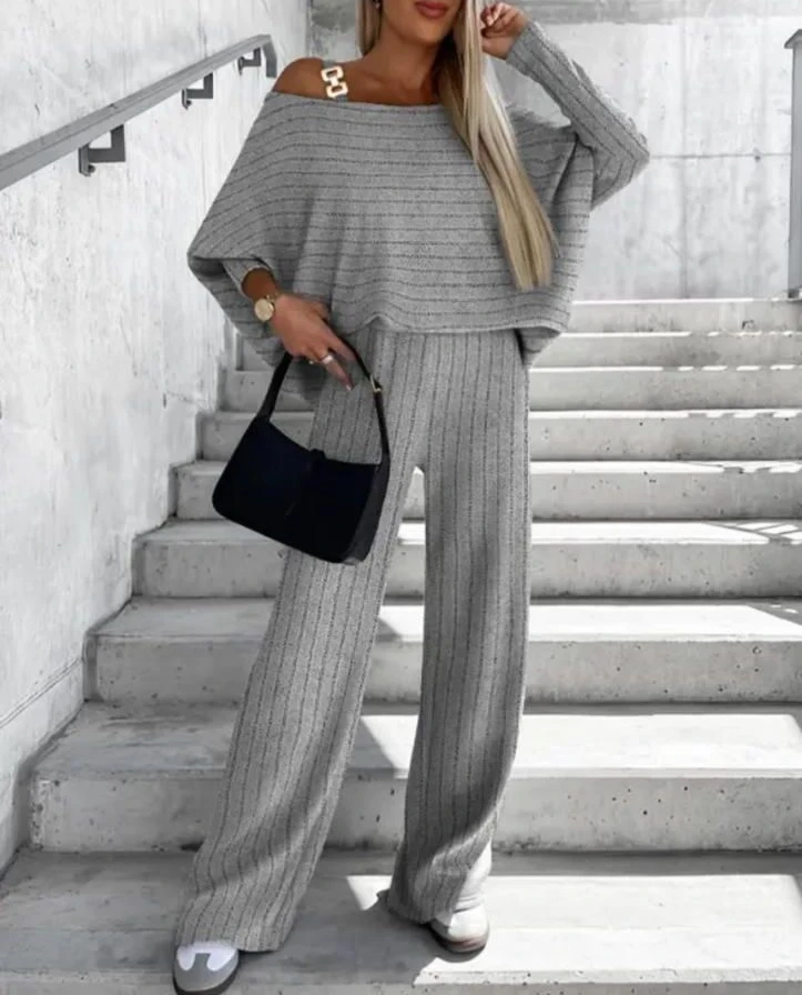 Yakası Tokalı Kaşkorse Kumaş Takım