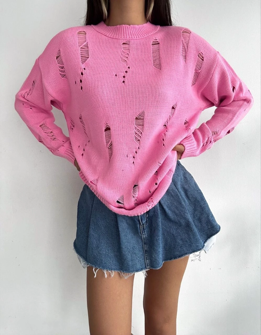 Yırtık Desenli Triko Kazak