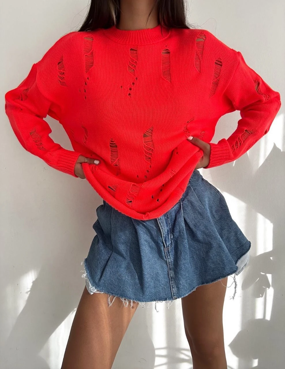 Yırtık Desenli Triko Kazak