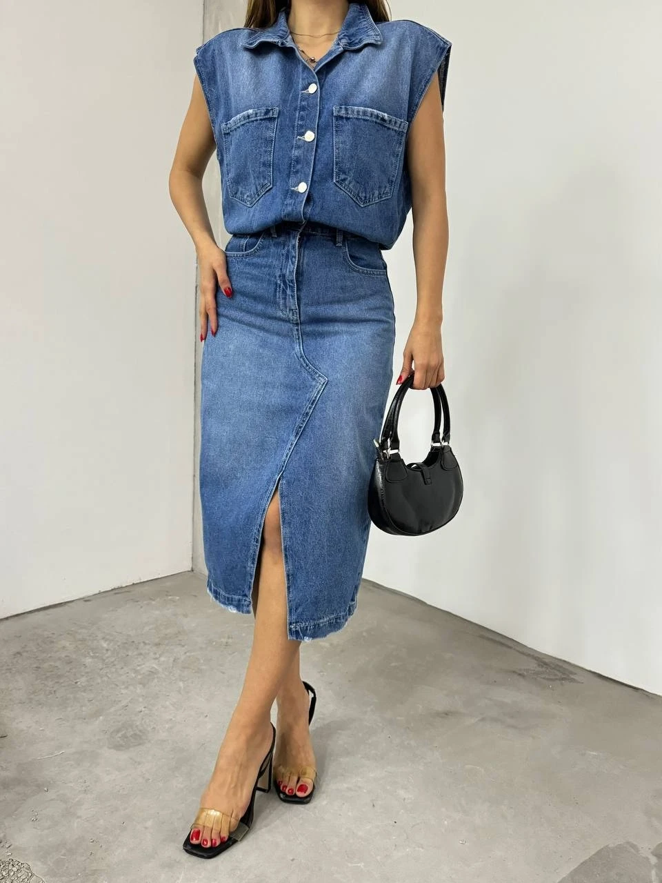 Yırtmaçlı Kot Elbise