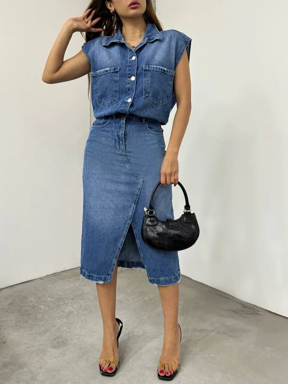 Yırtmaçlı Kot Elbise