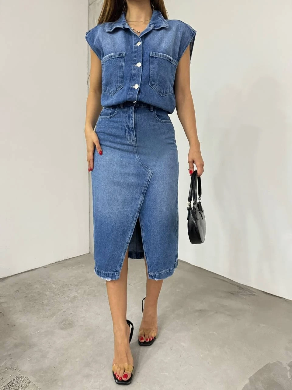 Yırtmaçlı Kot Elbise