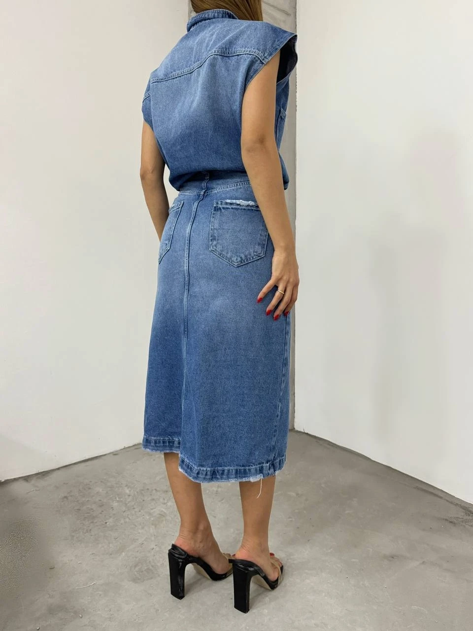 Yırtmaçlı Kot Elbise