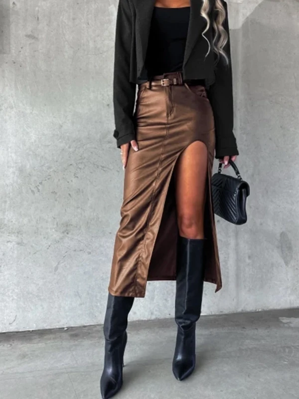 Yırtmaçlı Tasarım Deri Etek