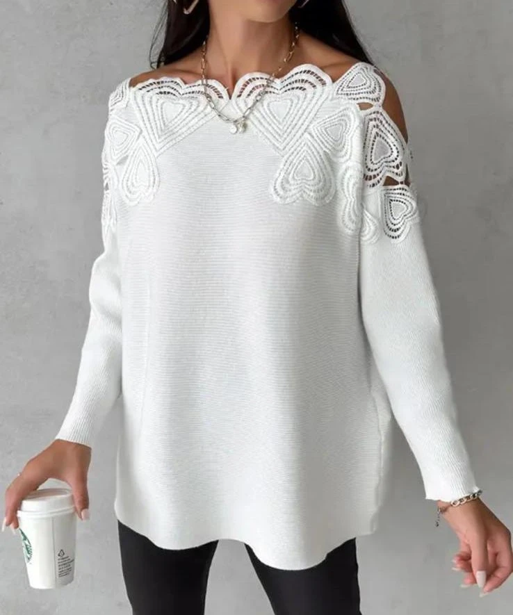 Yumoş Kumaş İthal Kalp Aksesuarlı Tunık