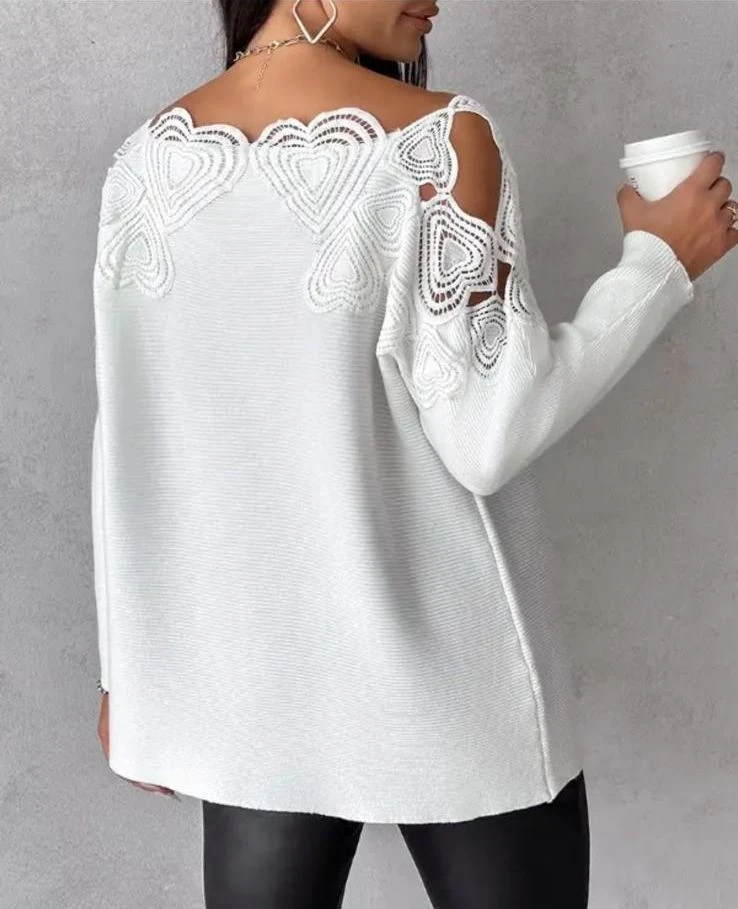 Yumoş Kumaş İthal Kalp Aksesuarlı Tunık