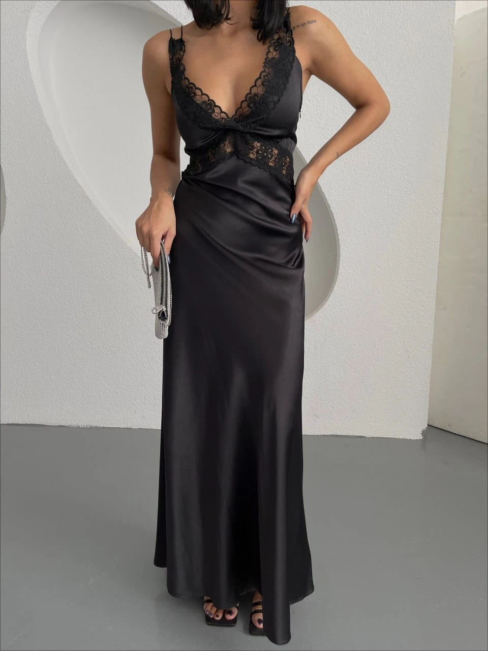 Z@R@ Model Dantel Detaylı Elbise