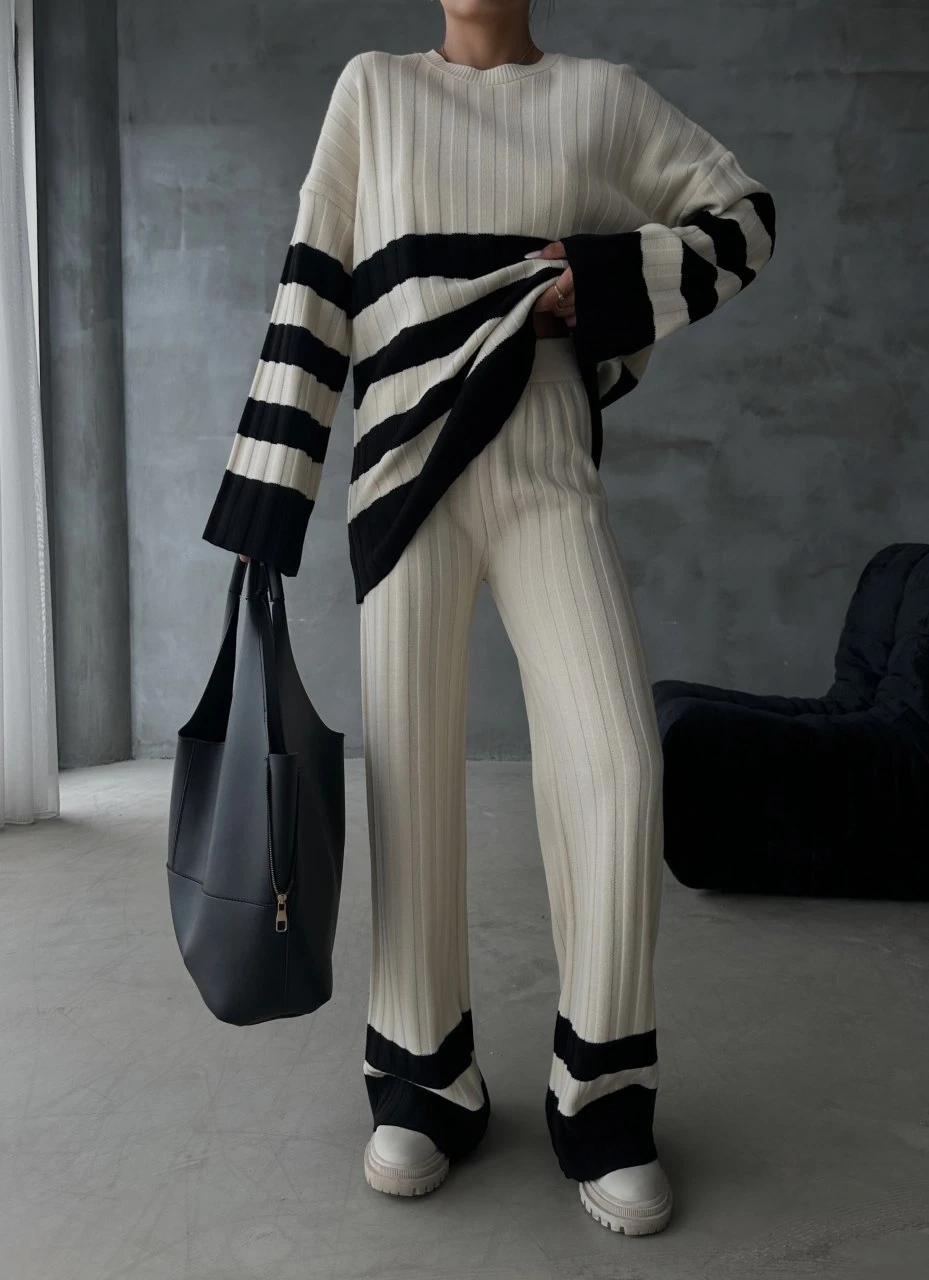 Z@R@ Model İpek Triko Takım