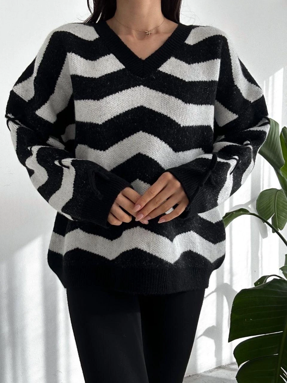 Zigzag Desen Ve Yaka Triko Kazak