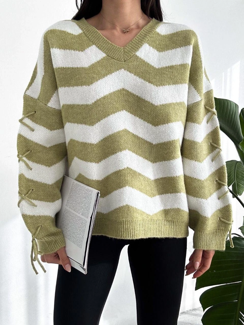 Zigzag Desen Ve Yaka Triko Kazak