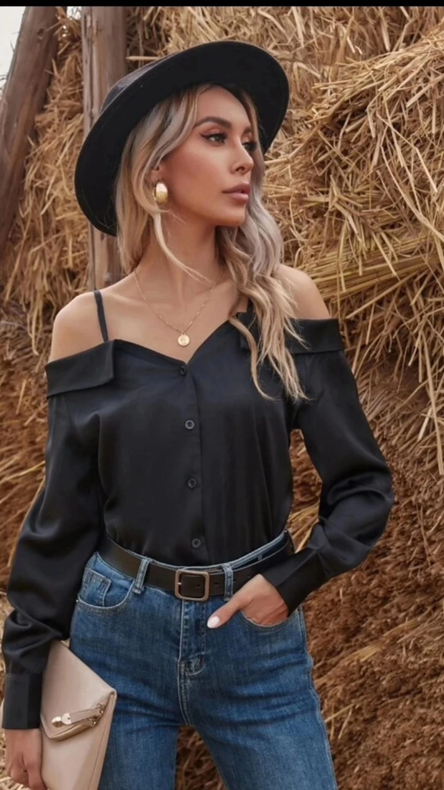 Aerobin Kumaş Carmen Yaka Bluz