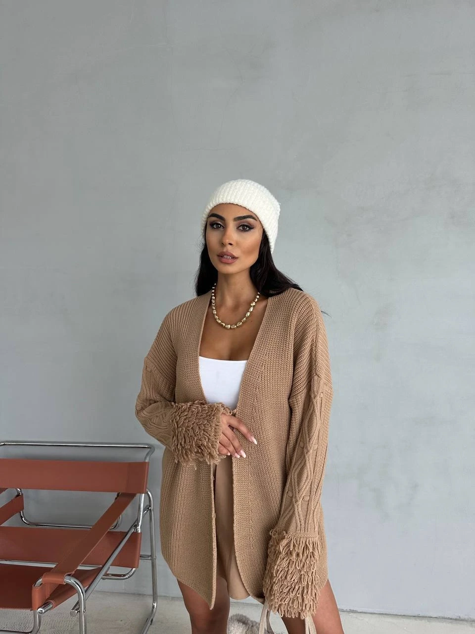 Bilekleri Kırçıllı Triko Hırka