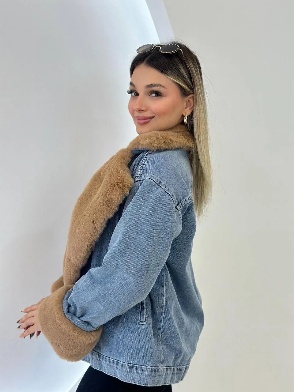 Denim Yıkamalı İçi Peluş Mont