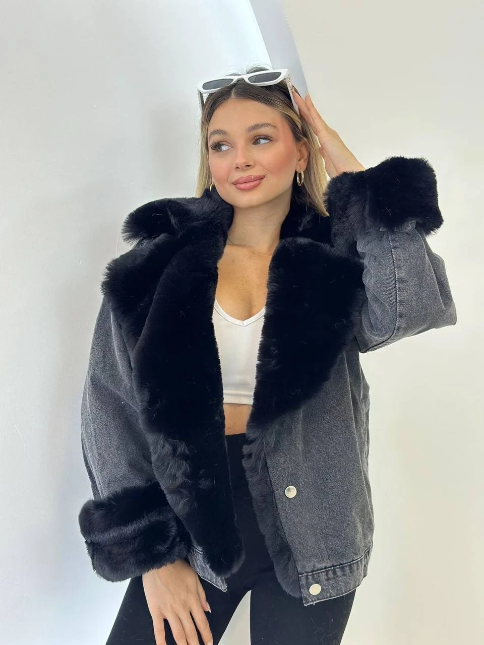 Denim Yıkamalı İçi Peluş Mont