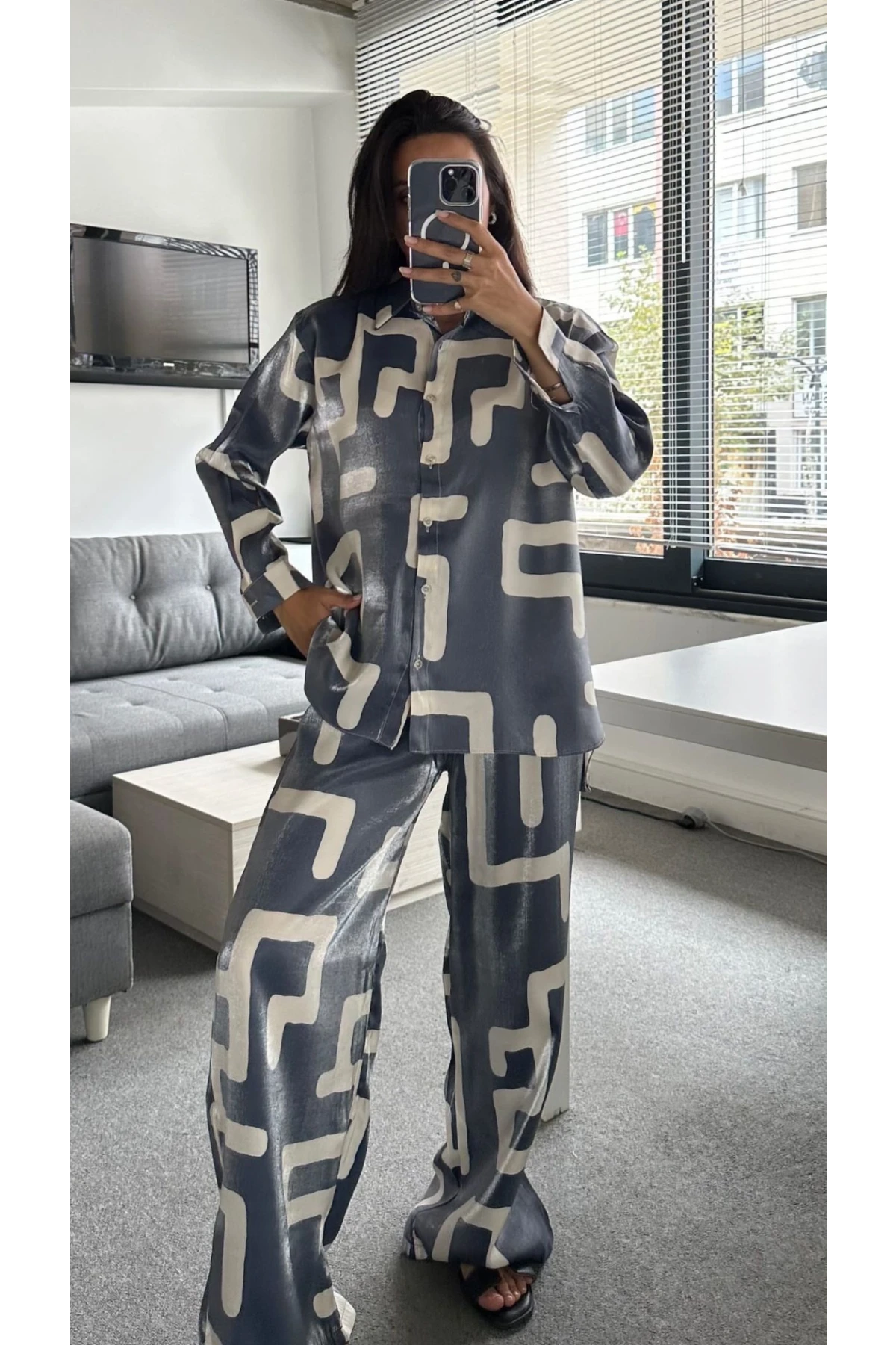 Saten kumaş  Desenli  Gömlek Takım