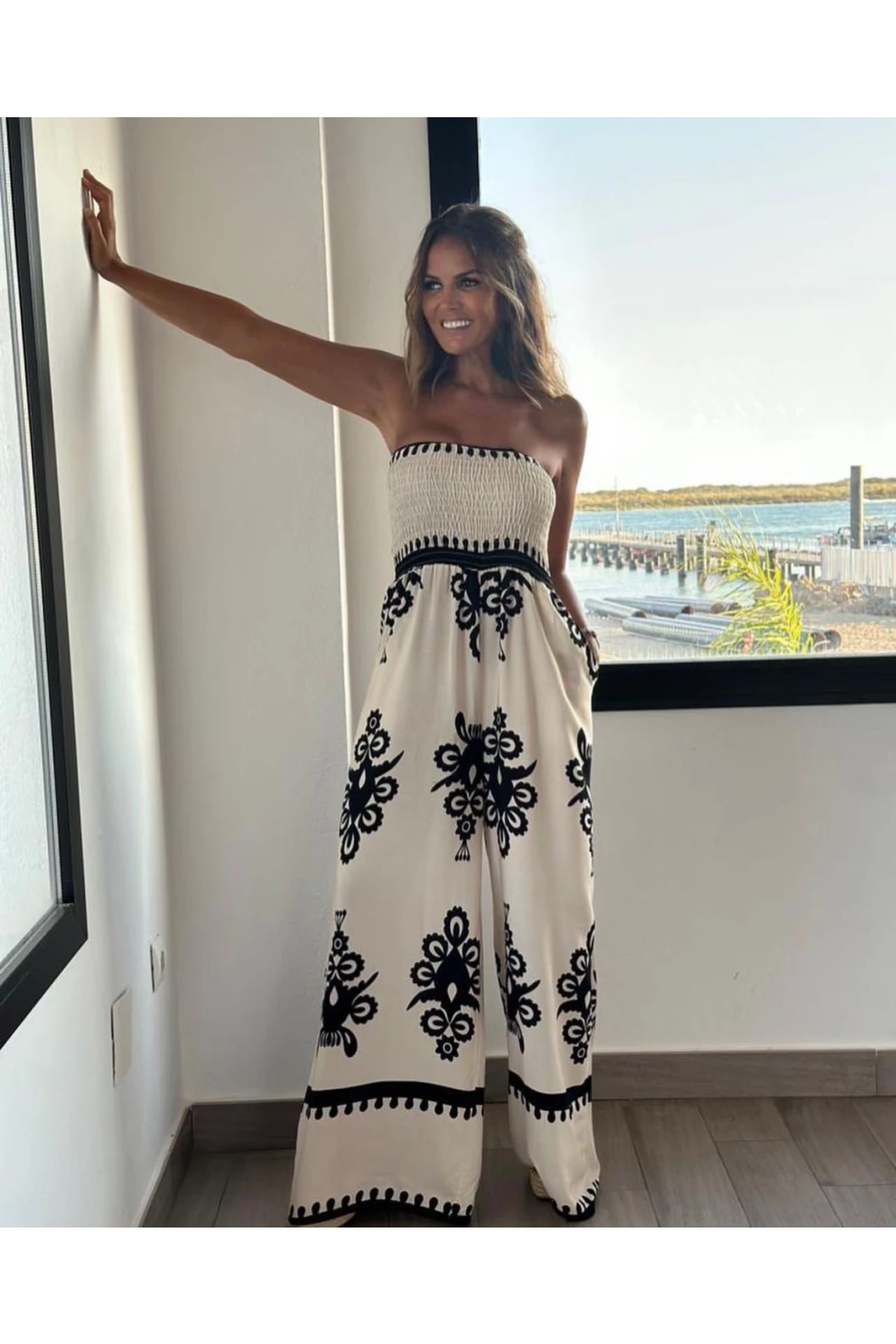 Gipe Detaylı Atlas Kumaş Tulum