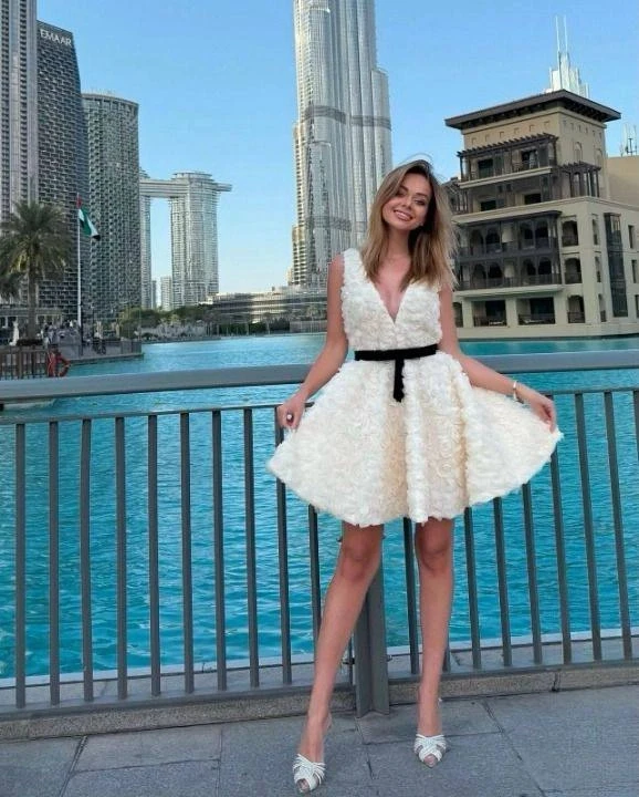 ithal Gül Desen Dantel Kumaş Kemerli Tasarım Elbise