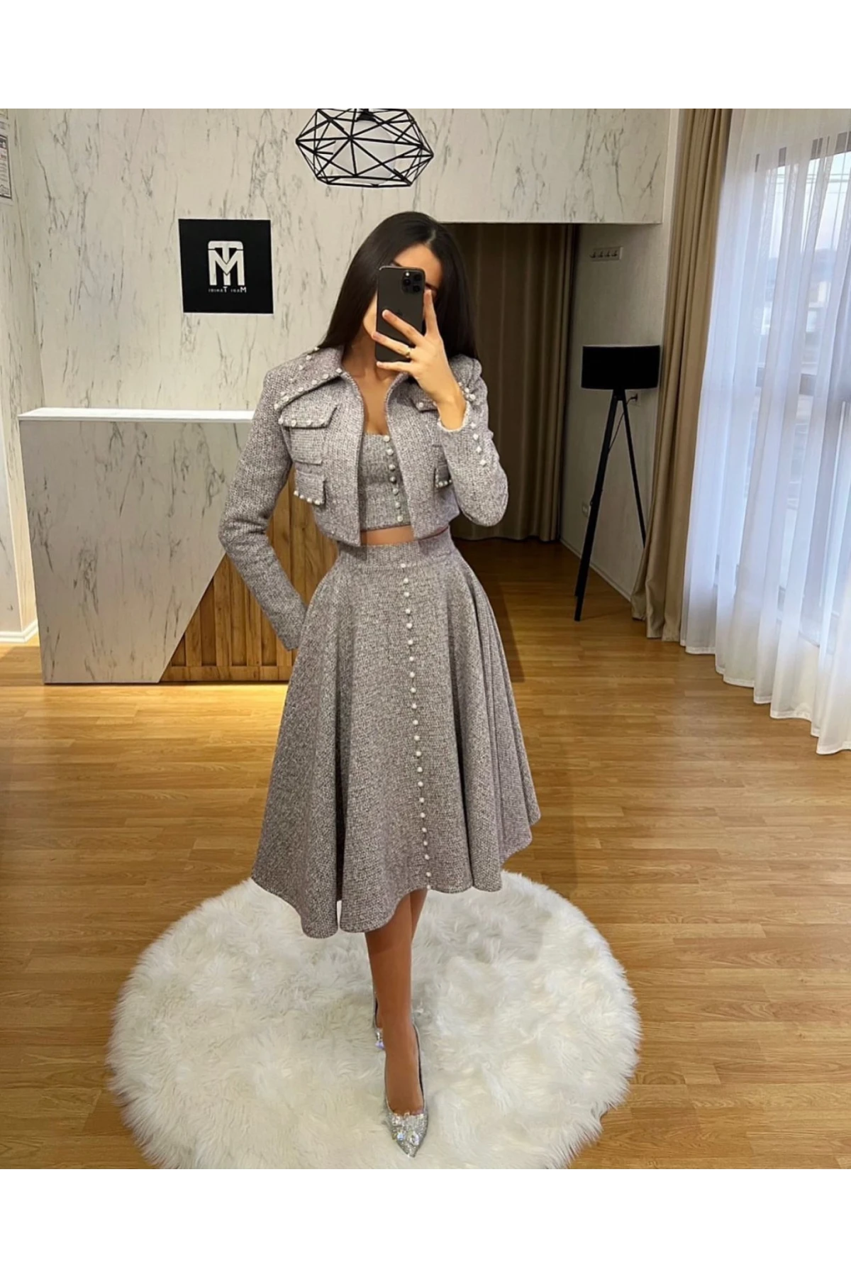 İthal Kaşe Kumaş  Etek Büstiyer Ceket İnci Detaylı 3 lü Takım