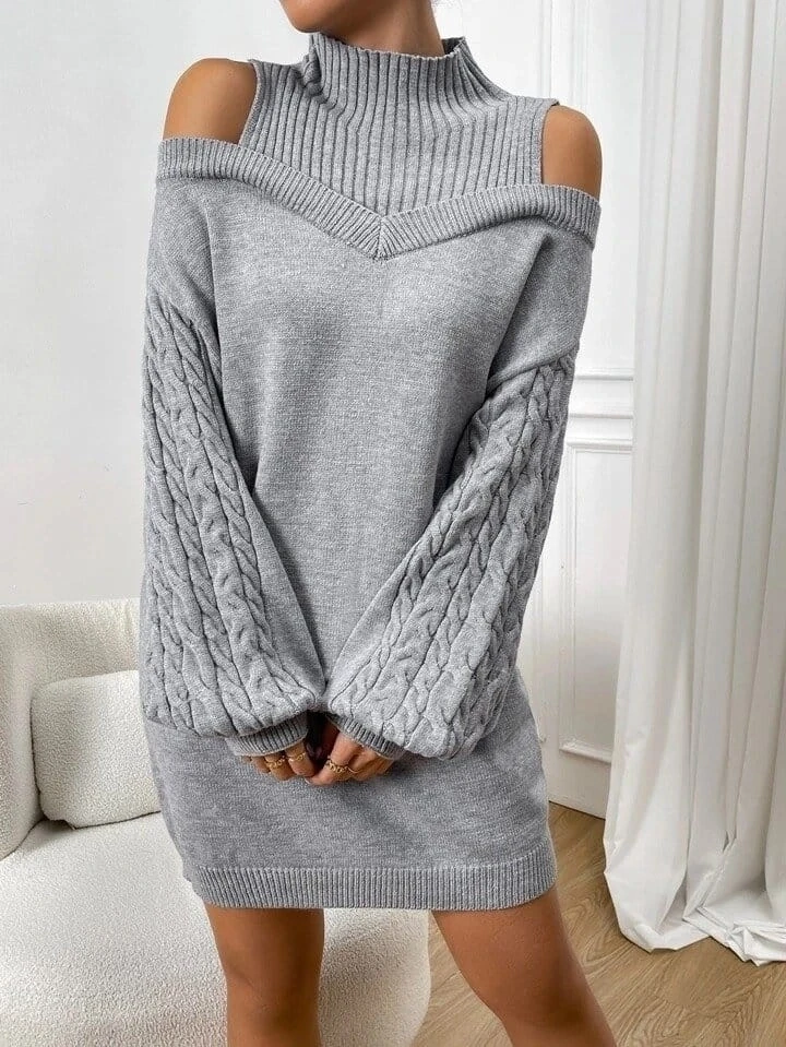 Uzun Kollu Saç Örgü Balıkçı Yaka Detay Triko Elbise