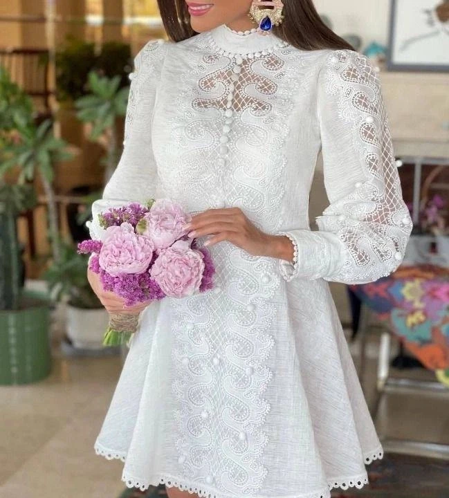 Keten Kumaş Dantel Detaylı Tasarım Elbise