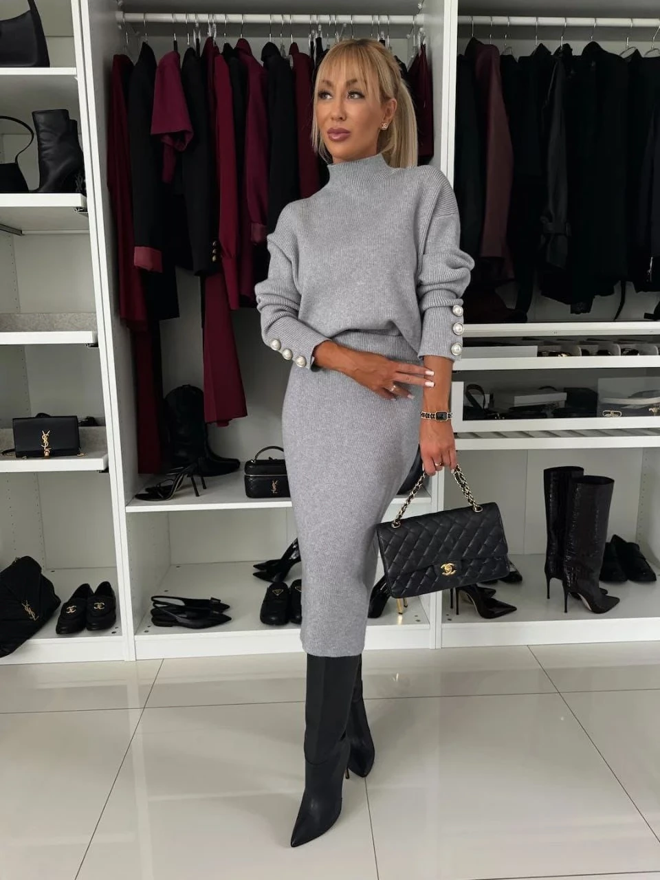 Kolu Düğmeli  Triko& Etek Takım