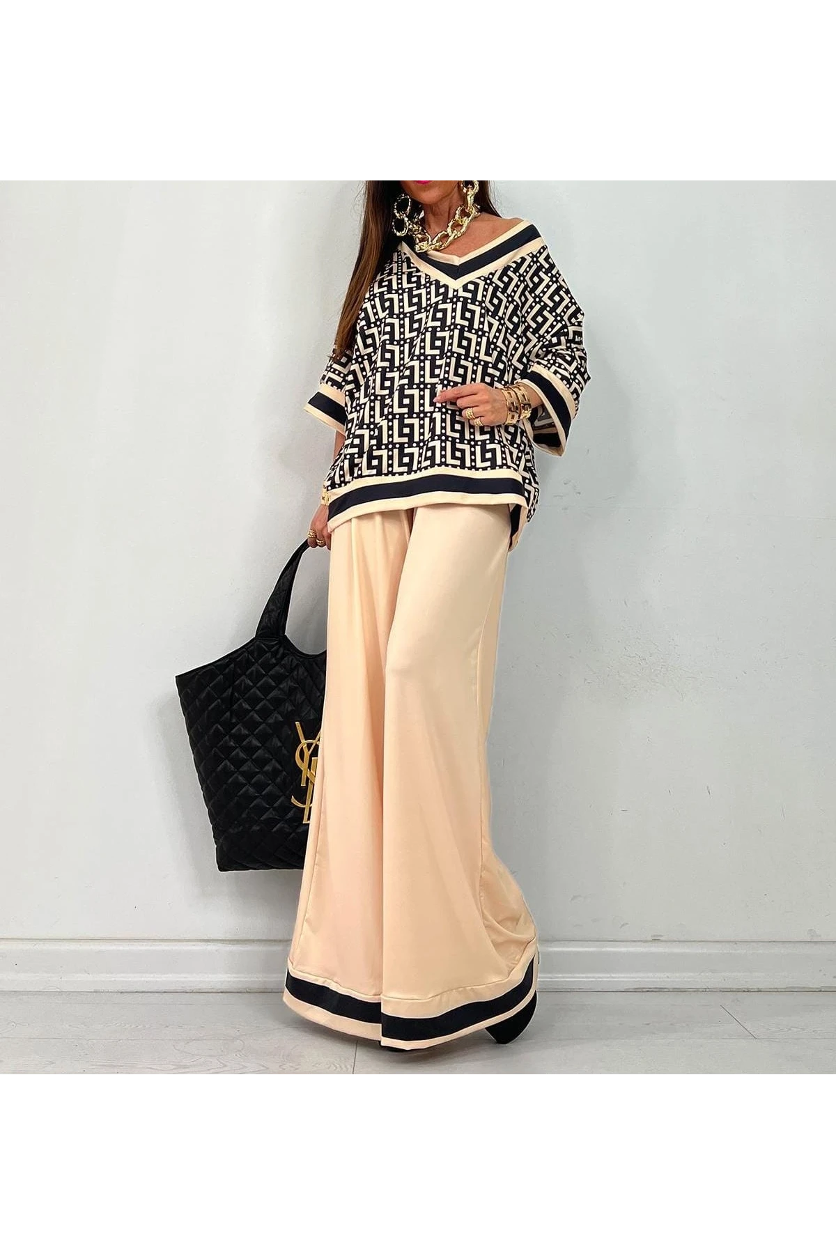 Mikro kumaş desenli takım