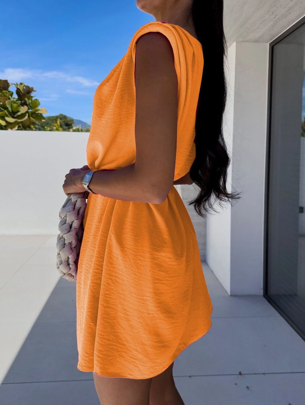 Omuz Detaylı Keten Kumaş Elbise