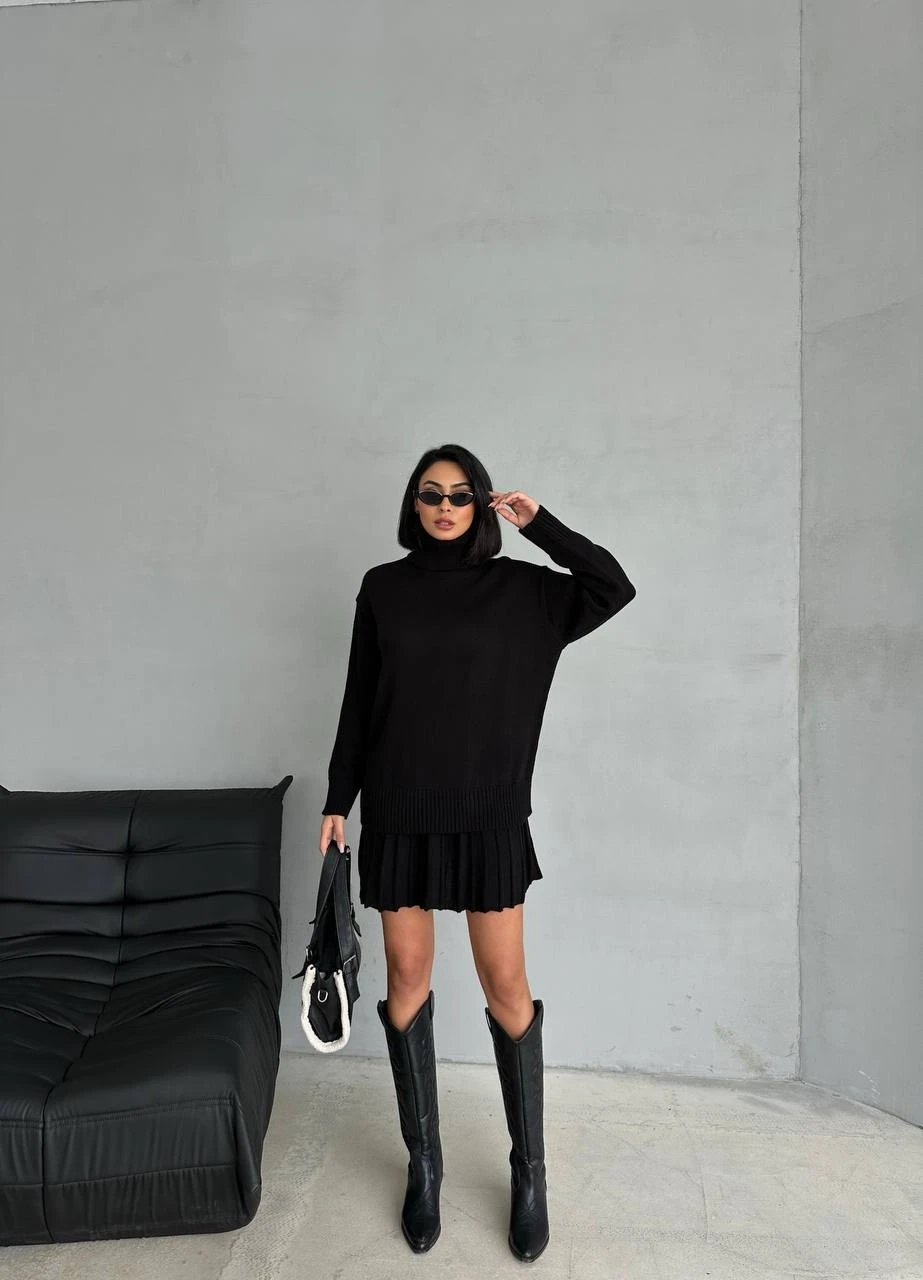 Piliseli Etek & Pamuk Triko Kazak Takım