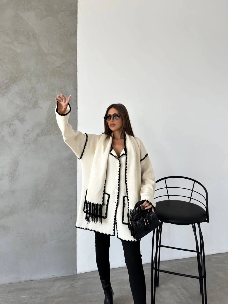 Şal Detaylı Triko Ceket Hırka