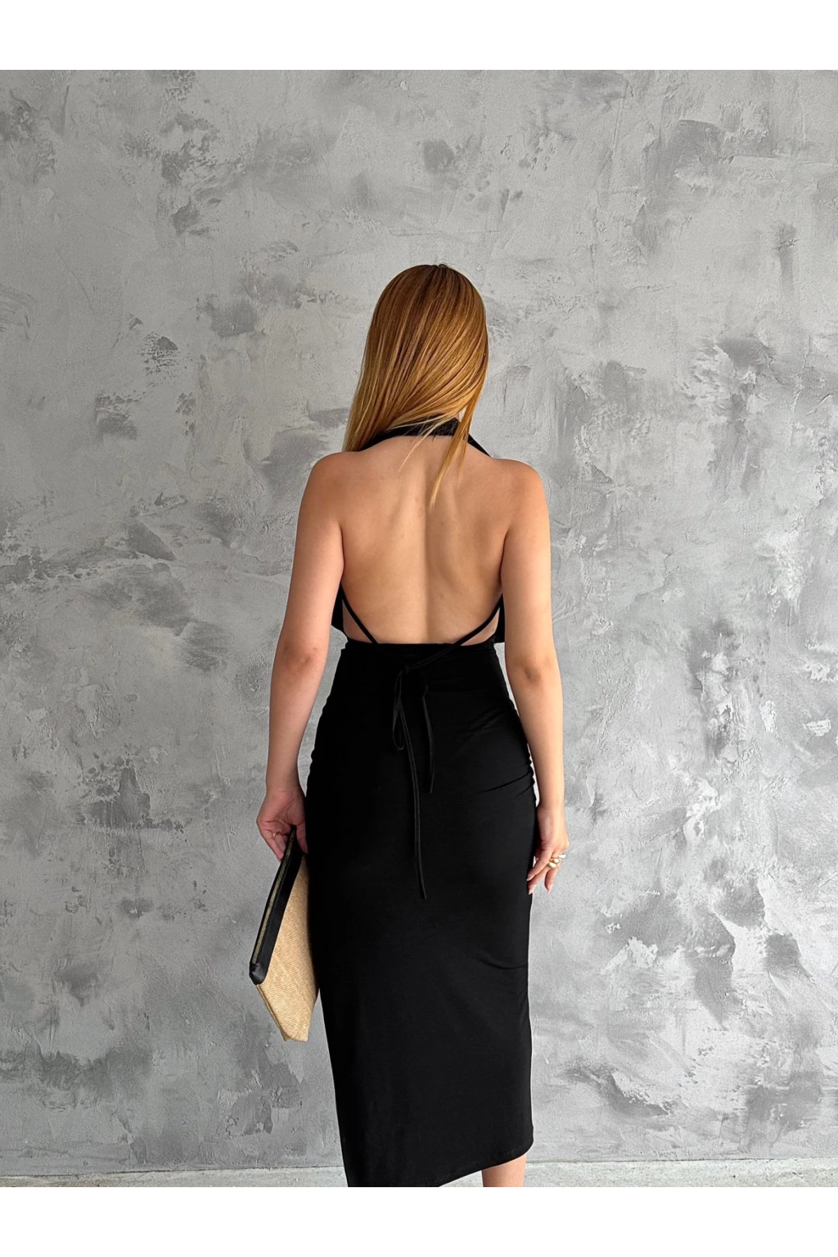 Sandy Kumaş Yırtmaçlı  Elbise