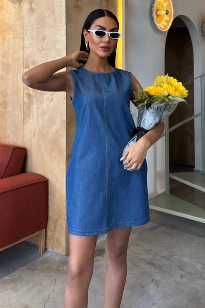 Sırt Bağcıklı Tensel Elbise