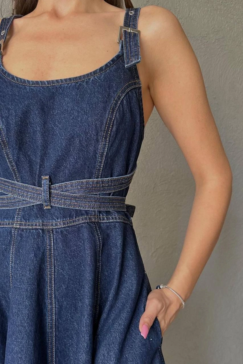 Sırt Dekolteli Tasarım Denim Elbise