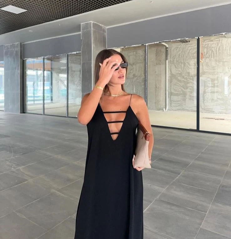 Sundy Kumaş V Yaka Dökümlü Salash Elbise