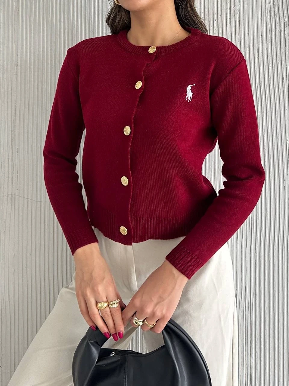 Yeni  Sezon Düğmeli Hırka