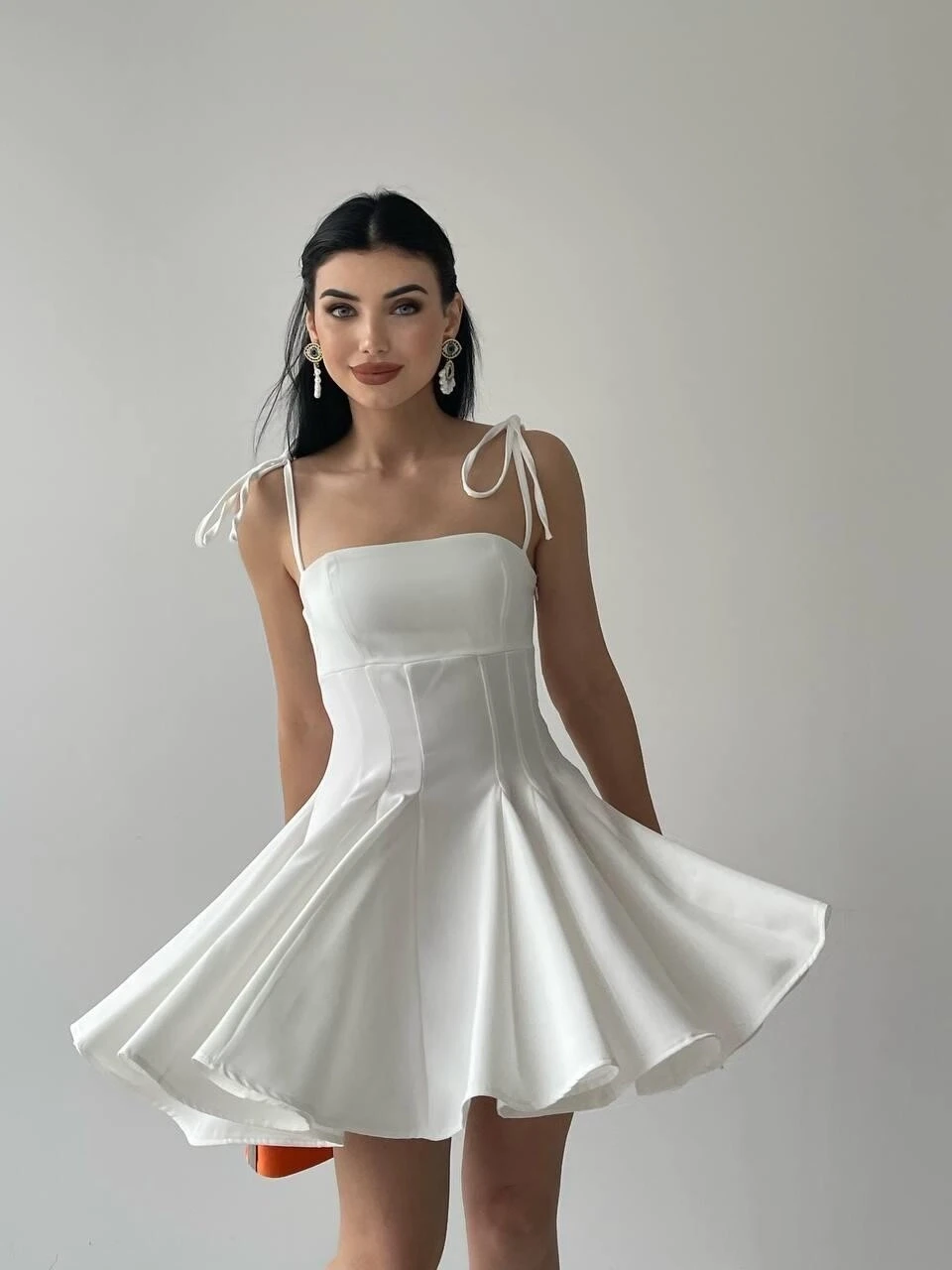 Askılı Mini Elbise Beyaz