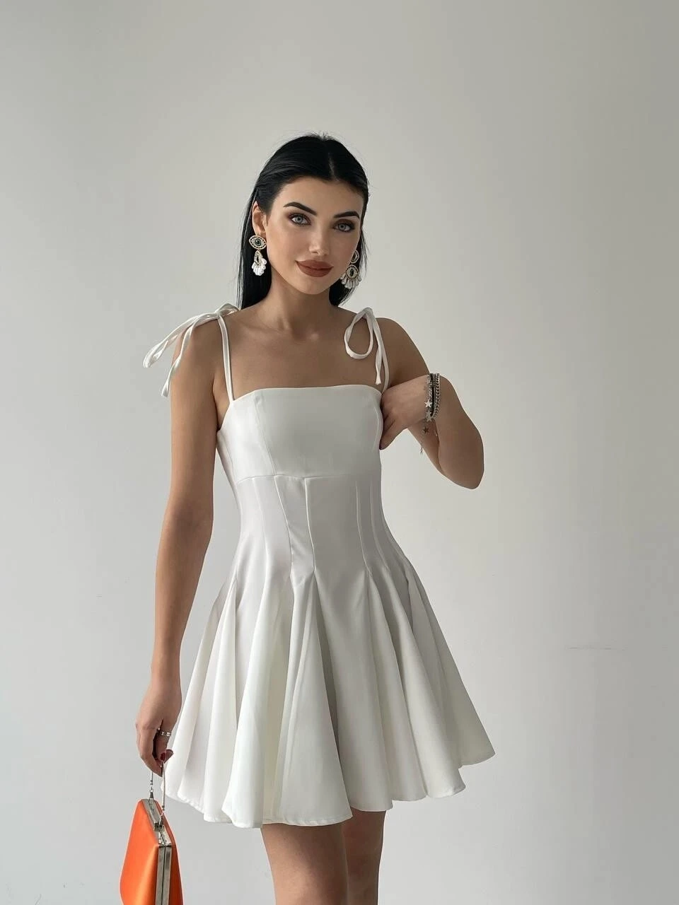 Askılı Mini Elbise Beyaz
