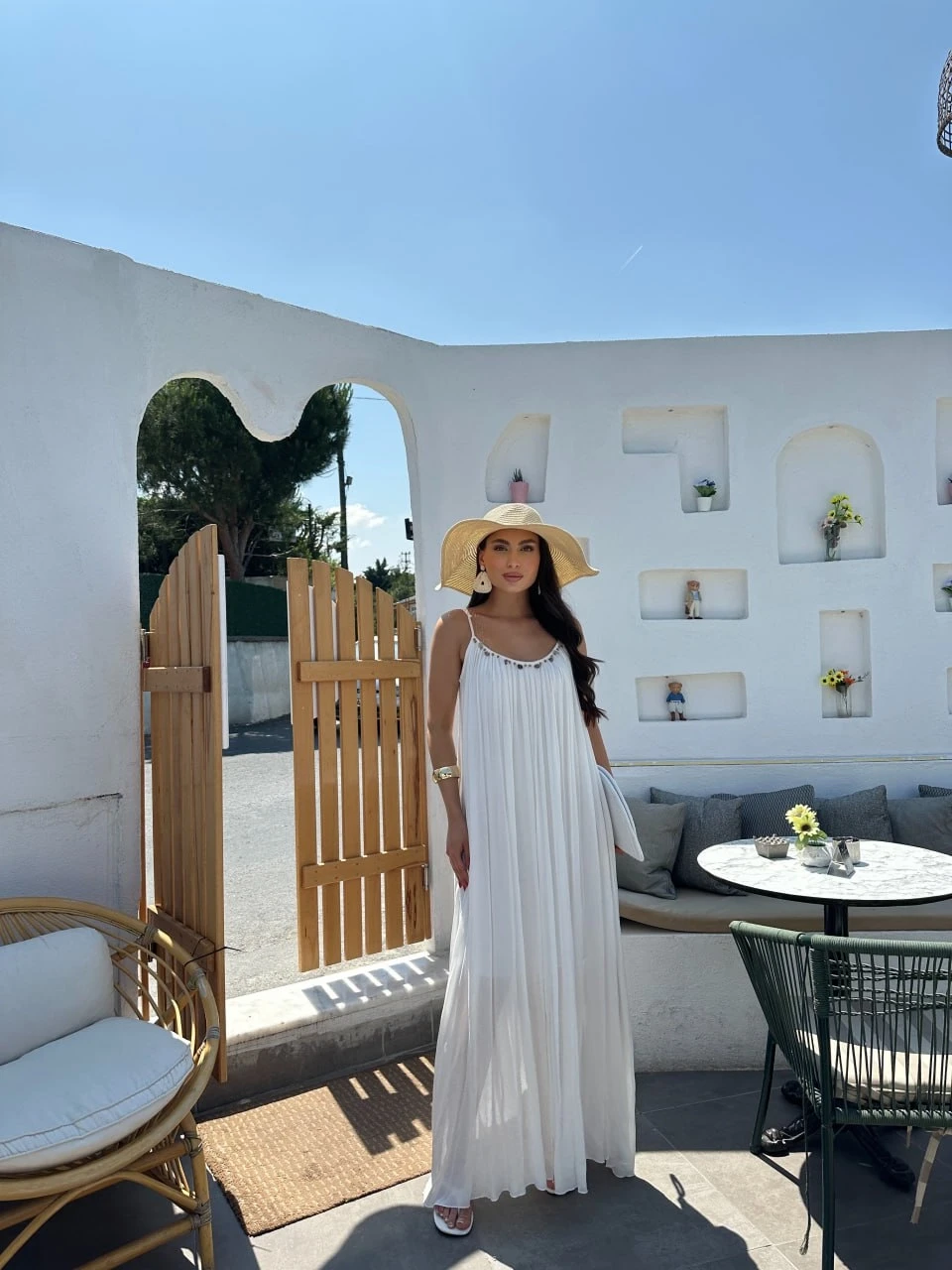 Askılı Önü Boncuklu İşlemeli Salaş Elbise Beyaz