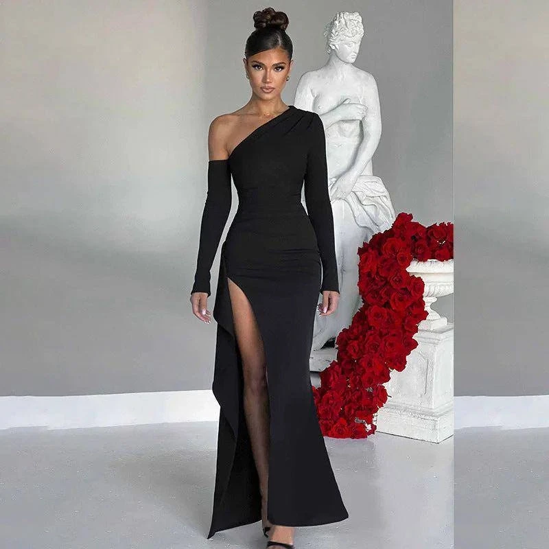 Astarlı Drape Detay Yırtmaçlı Maxi Elbise
