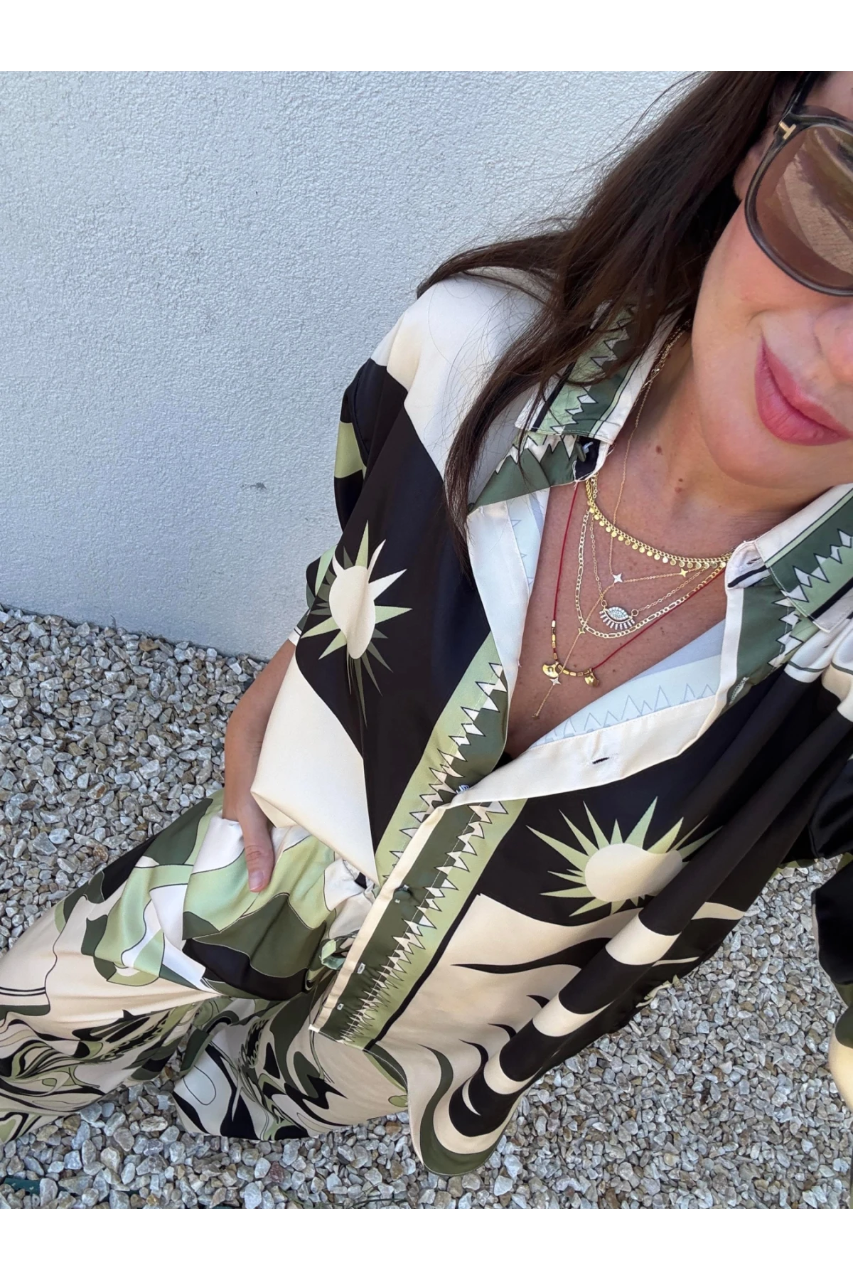 Beli Lastikli Tasarım Desen Saten Takım