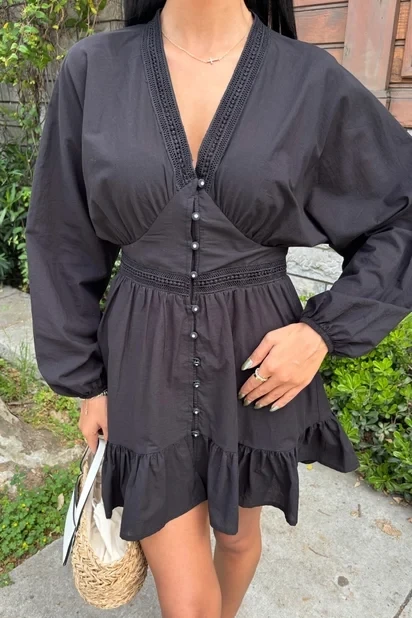 Brode Şeritli Eteği Fırfırlı Elbise Siyah