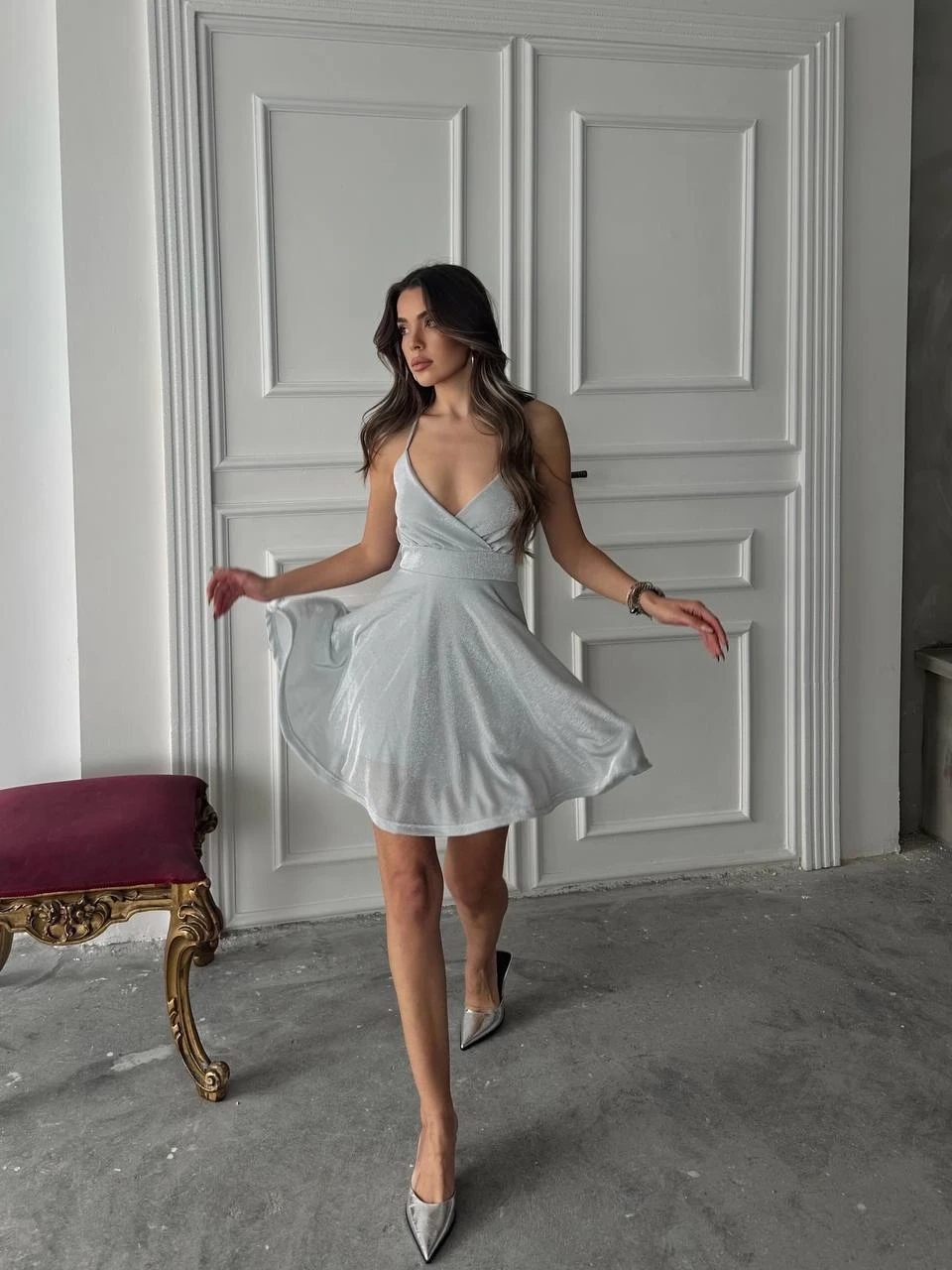 Çapraz Detay Simli Kumaş Elbise