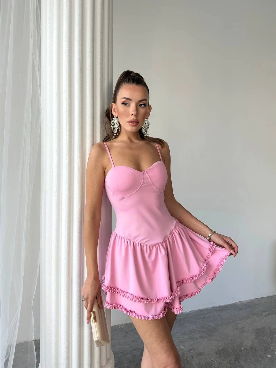 Gloplu Fırfır Detay Mini Elbise